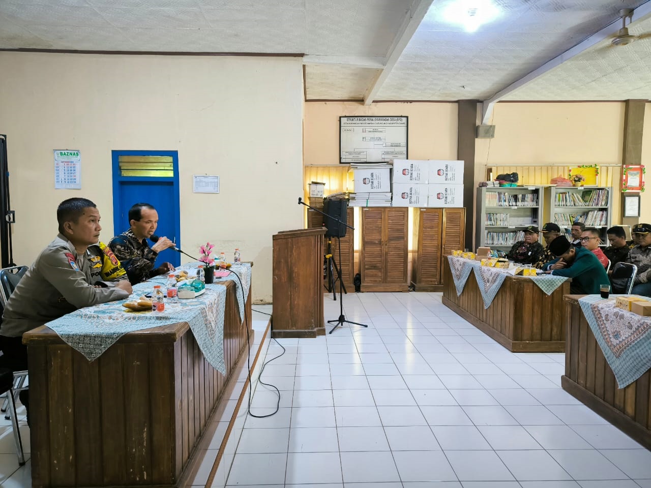 RAPAT KOORDINASI TINGKAT KECAMATAN CIJEUNGJING DI DESA KARANGANYAR