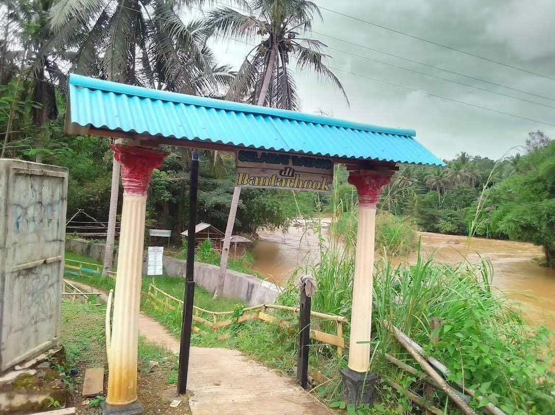 SEBUT AKU BANTARHOOK